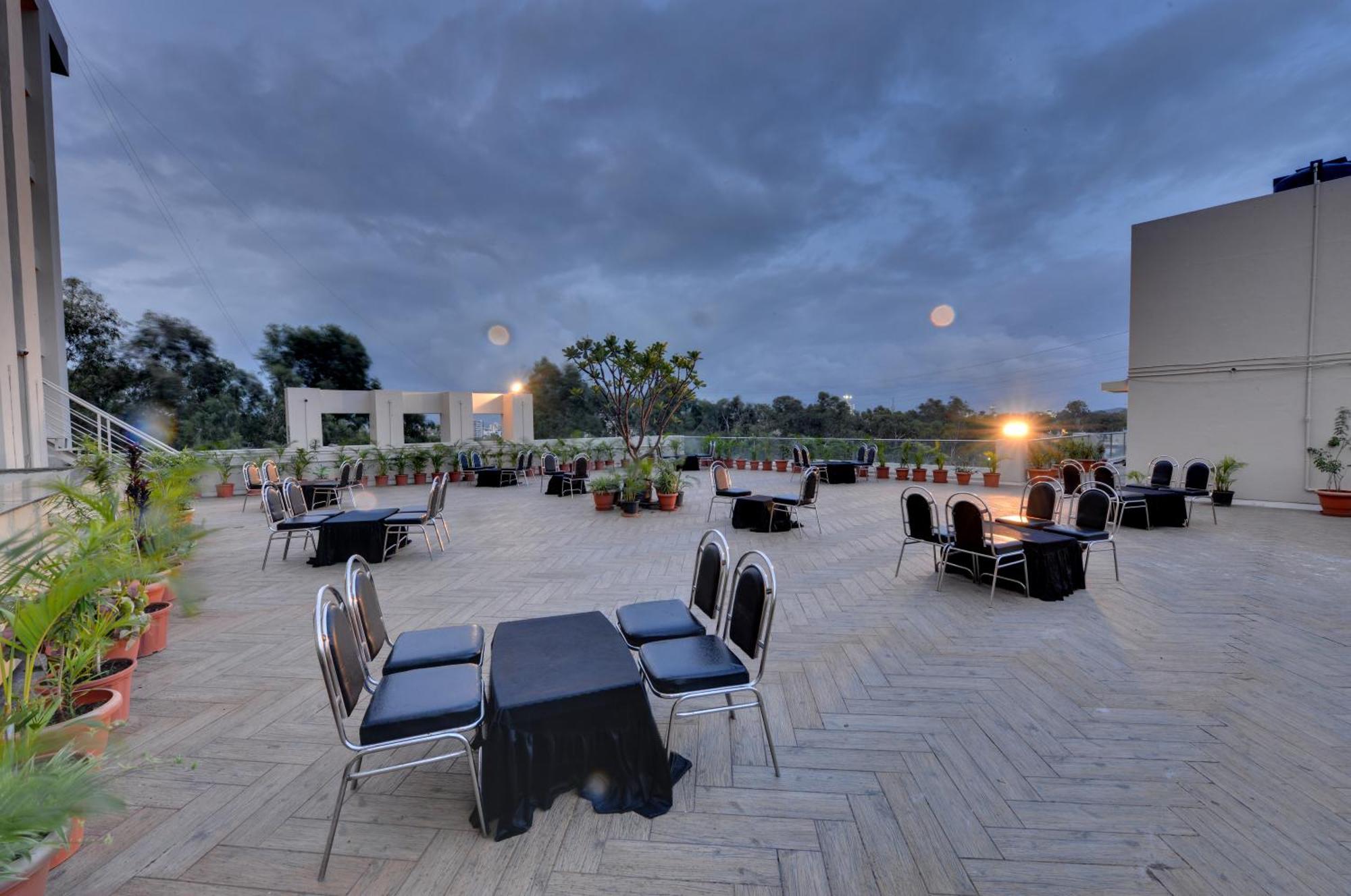 The Fern Residency, Vadgaon - Talegaon, Pune Luaran gambar