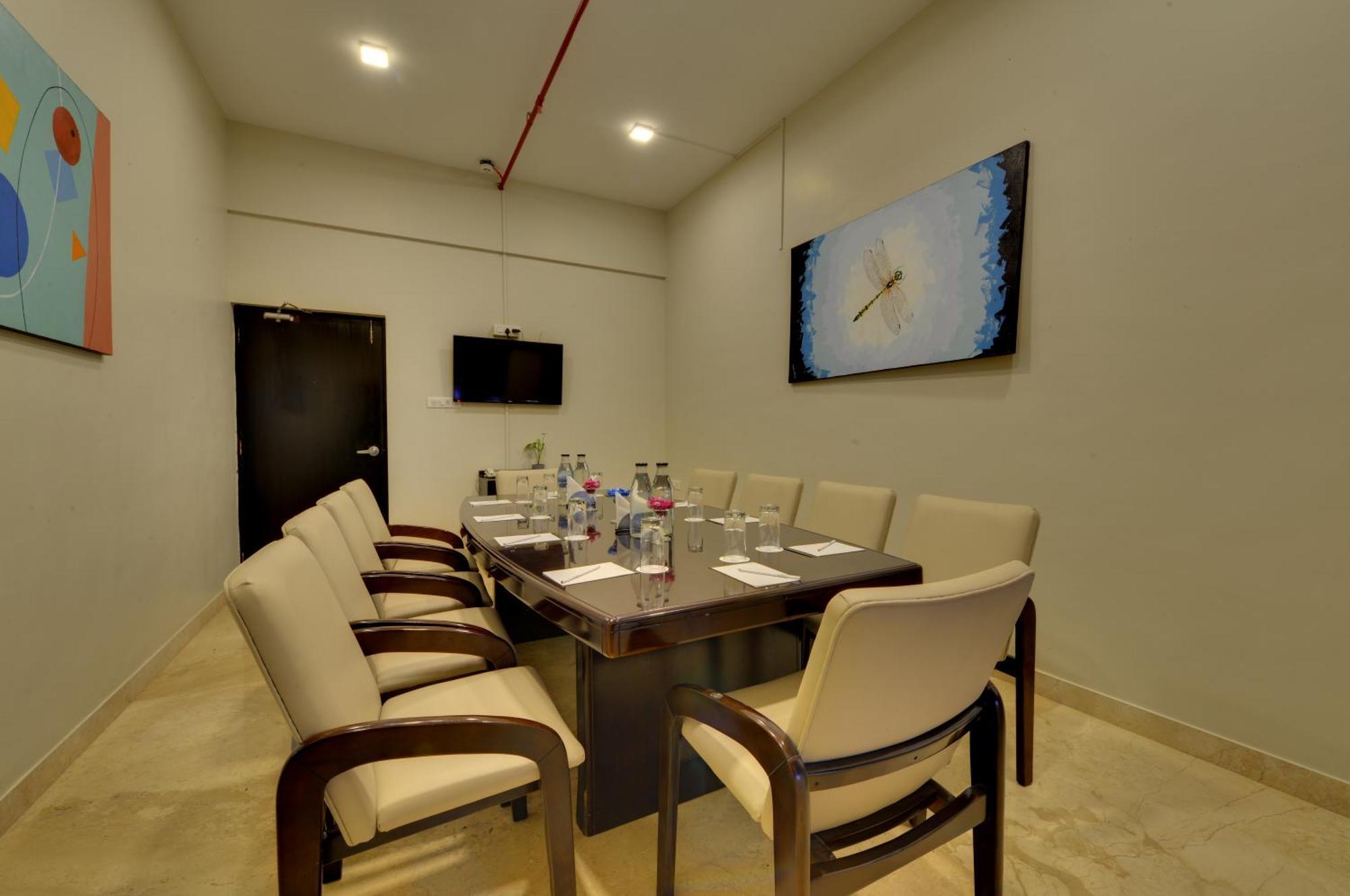 The Fern Residency, Vadgaon - Talegaon, Pune Luaran gambar