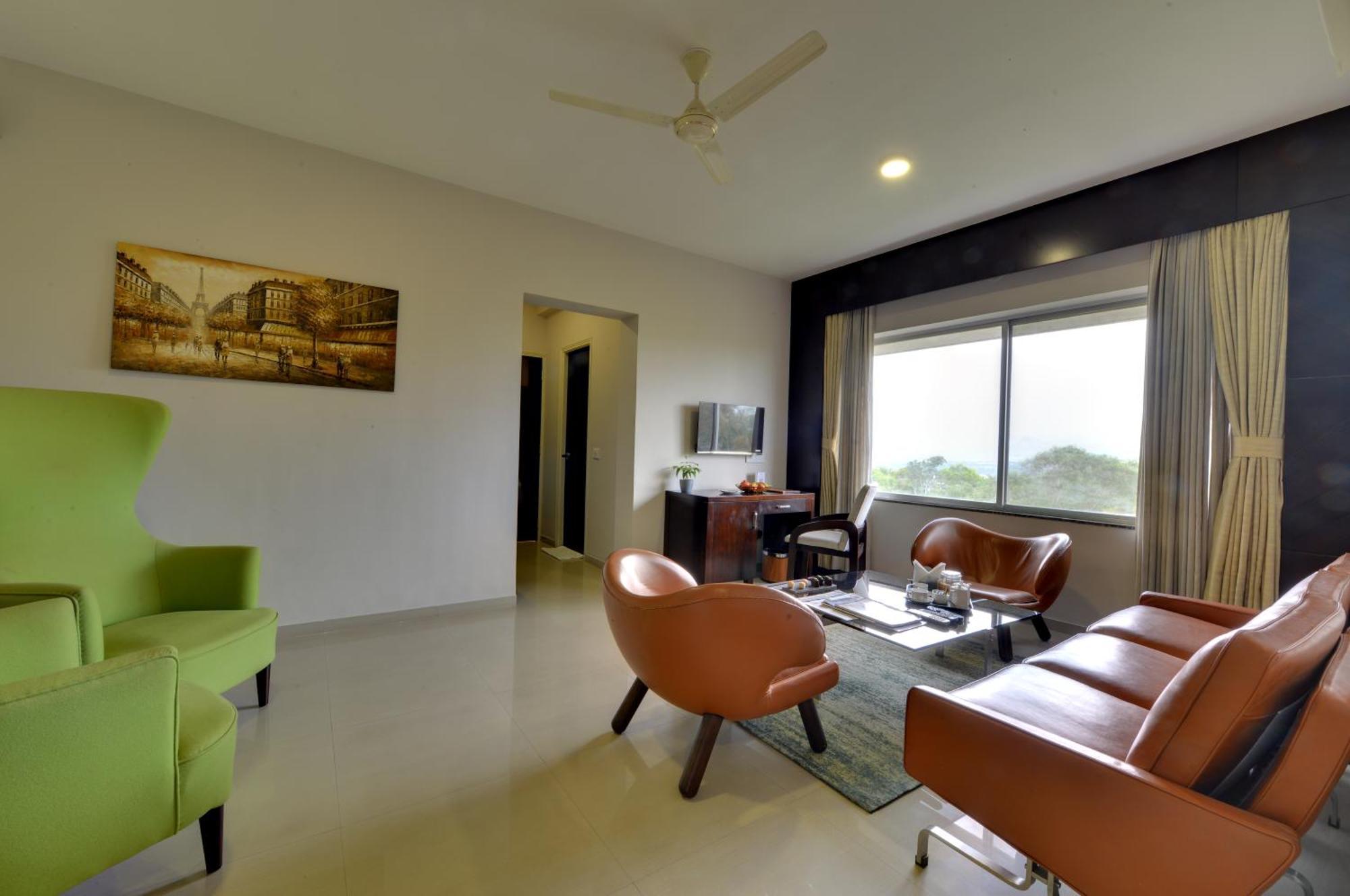 The Fern Residency, Vadgaon - Talegaon, Pune Luaran gambar